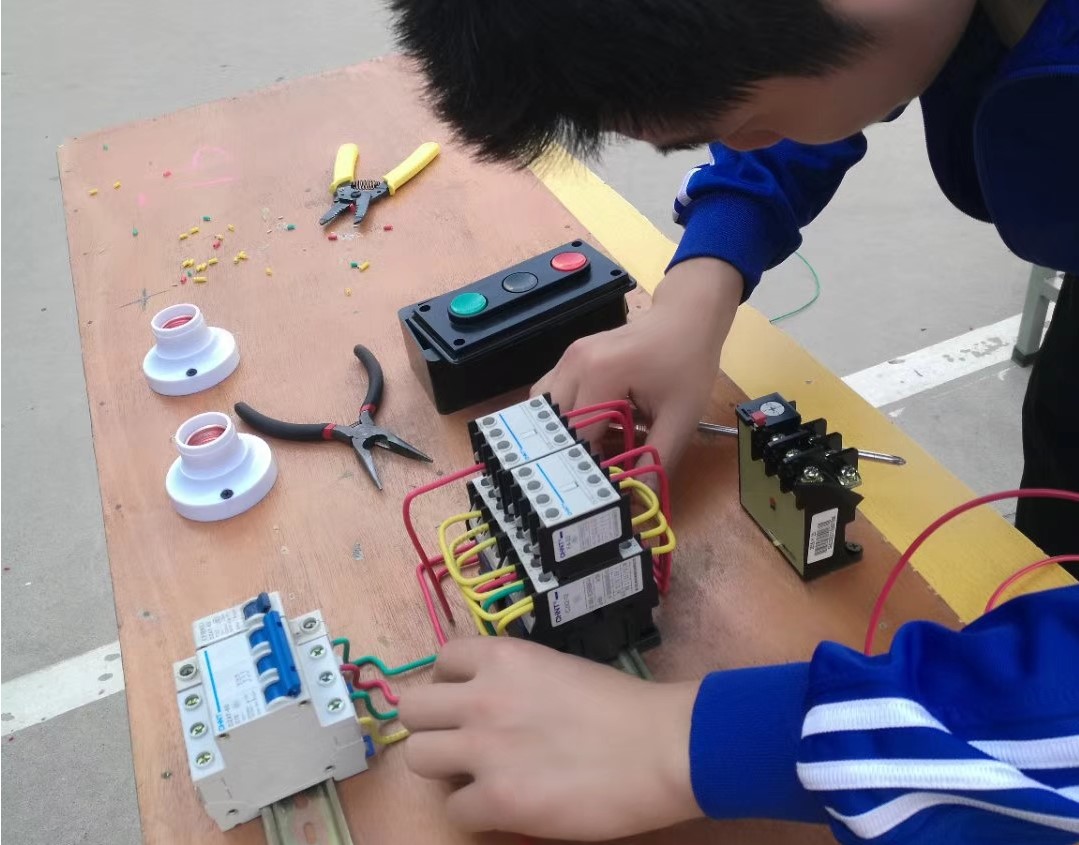 2018年第4期焊工培训结课了 - 西安电工实训 西安焊工实训 电工证考证